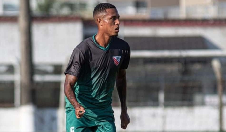 Emprestado pelo Joinville, lateral André Rosa comenta caminhada do Atlético Catarinense no estadual