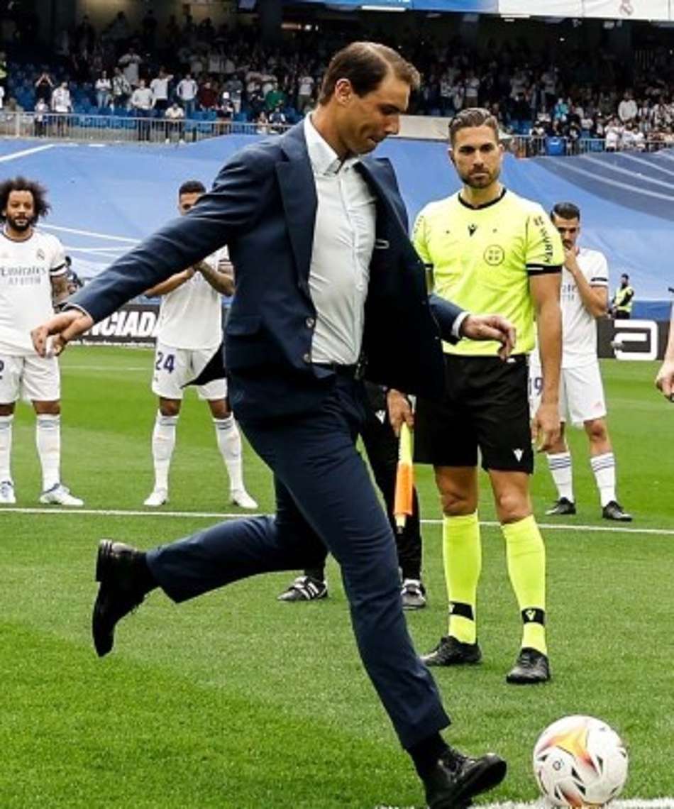 Nadal dá pontapé inicial em jogo do Real Madri