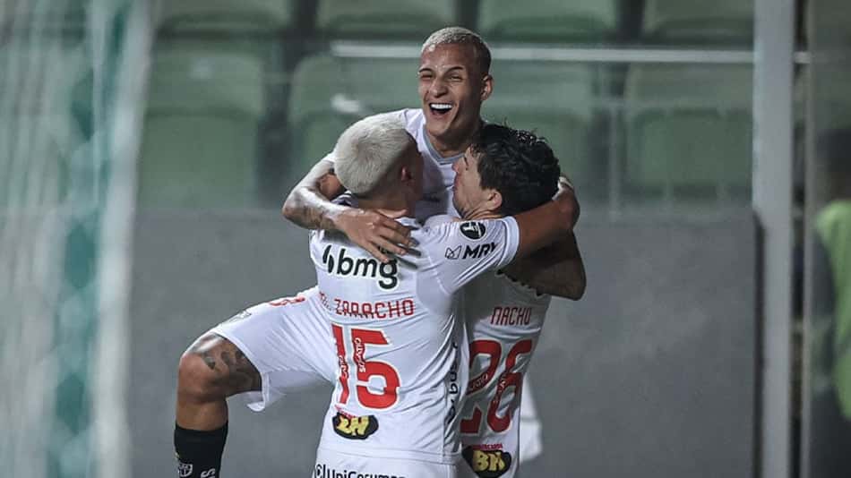 Em semana decisiva, Atlético-MG busca classificação na Libertadores e na Copa do Brasil