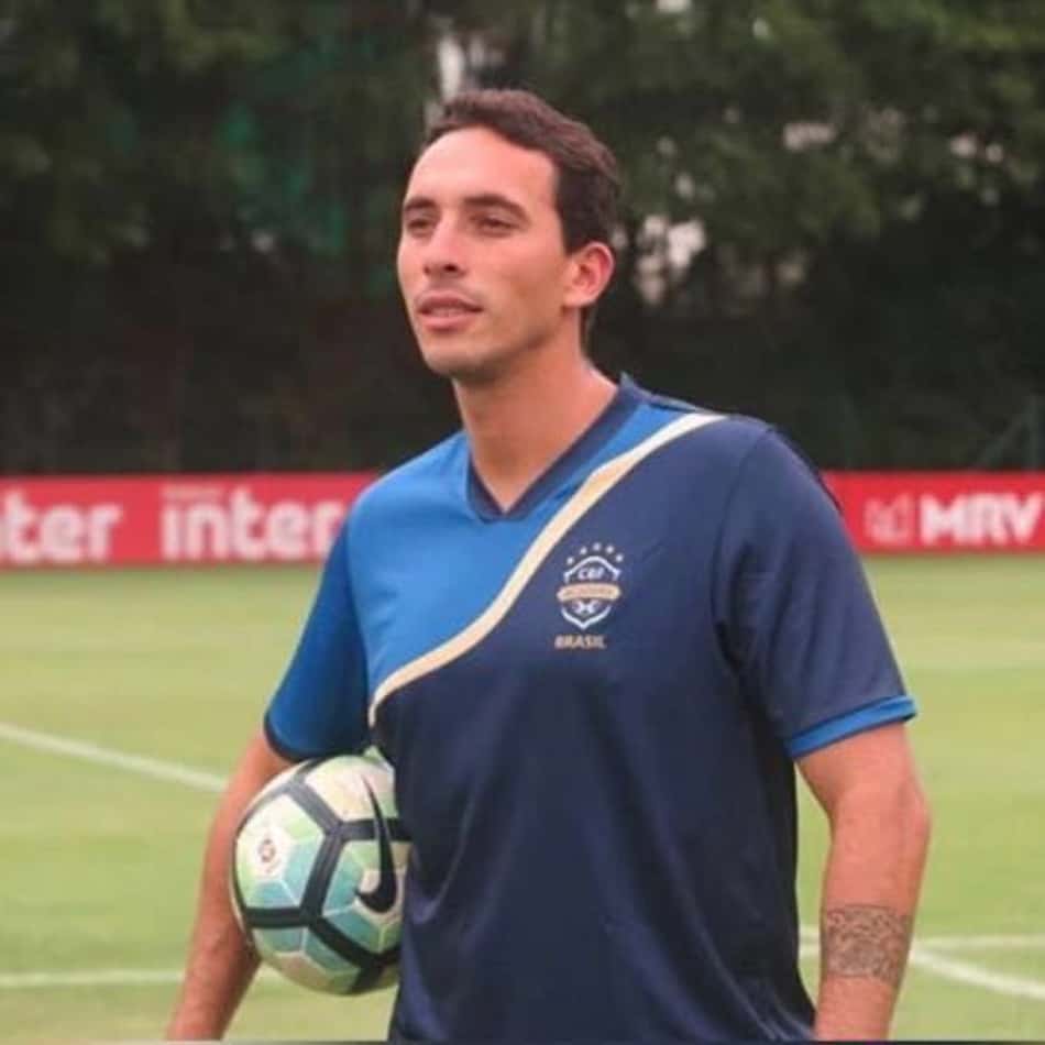 Andrews Deco comenta preparação do Monte Azul para o Paulista sub-20
