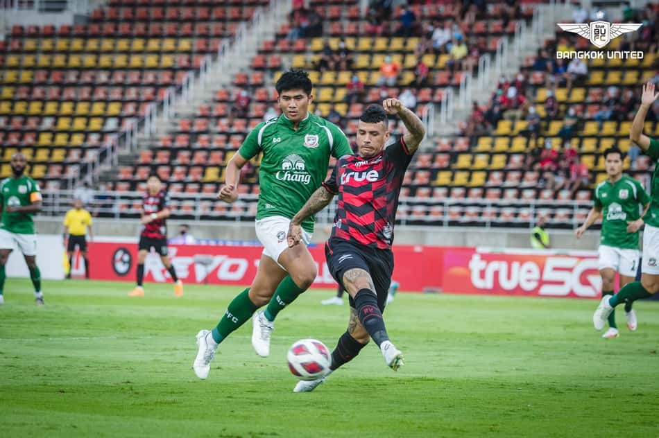 Um dos principais destaques na Tailândia, Vander já foca em próxima temporada no Bangkok United