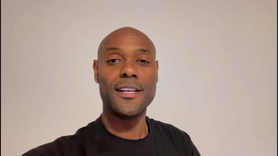 Aos 40 anos, Vagner Love é anunciado por clube que disputa a Copa do Brasil