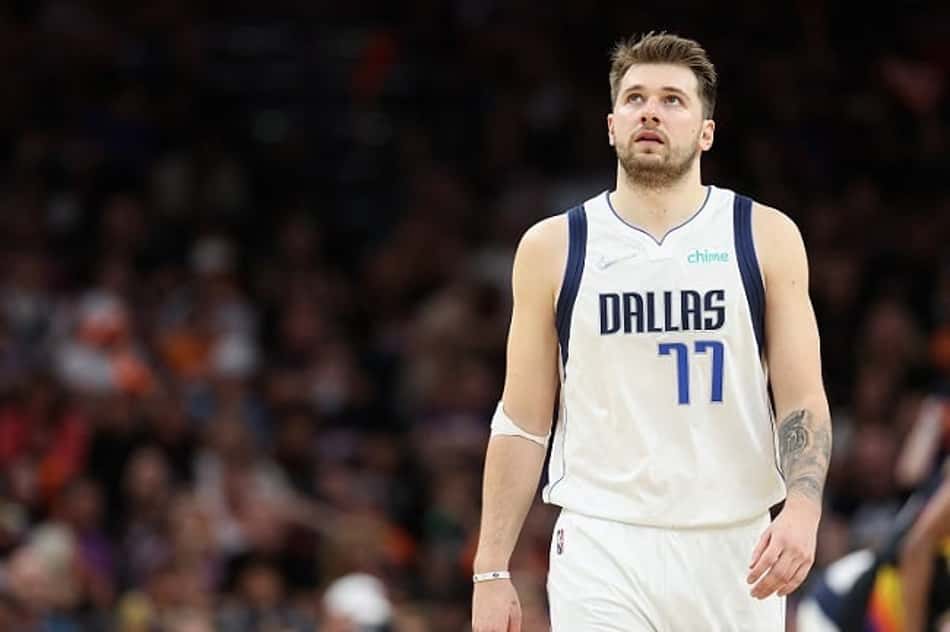"Não podemos vencer apenas com Doncic", alerta Jason Kidd