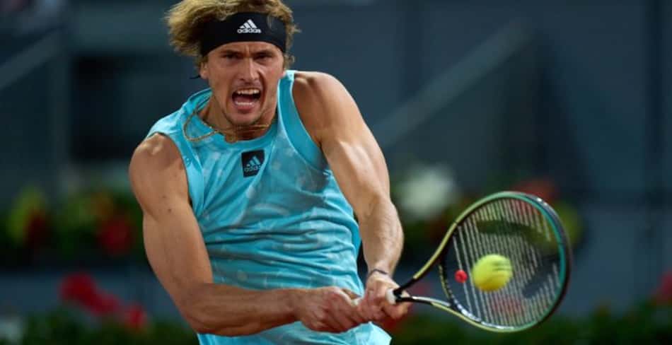 Zverev bate Aliassime e encara Tsitspas por final em Madri