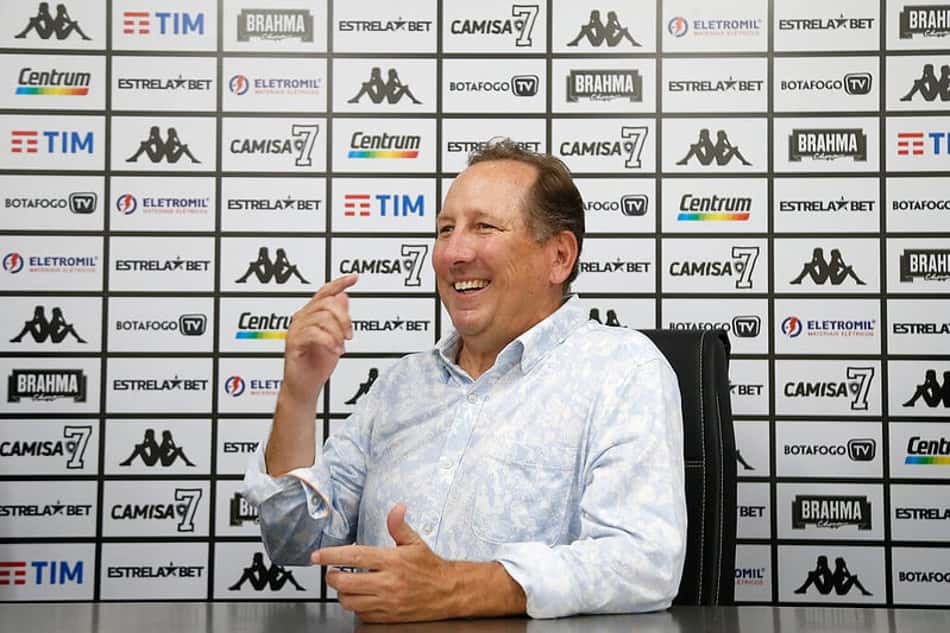 John Textor projeta futuro do Botafogo: 'Ser o melhor recrutador e desenvolvedor de talentos no Brasil'