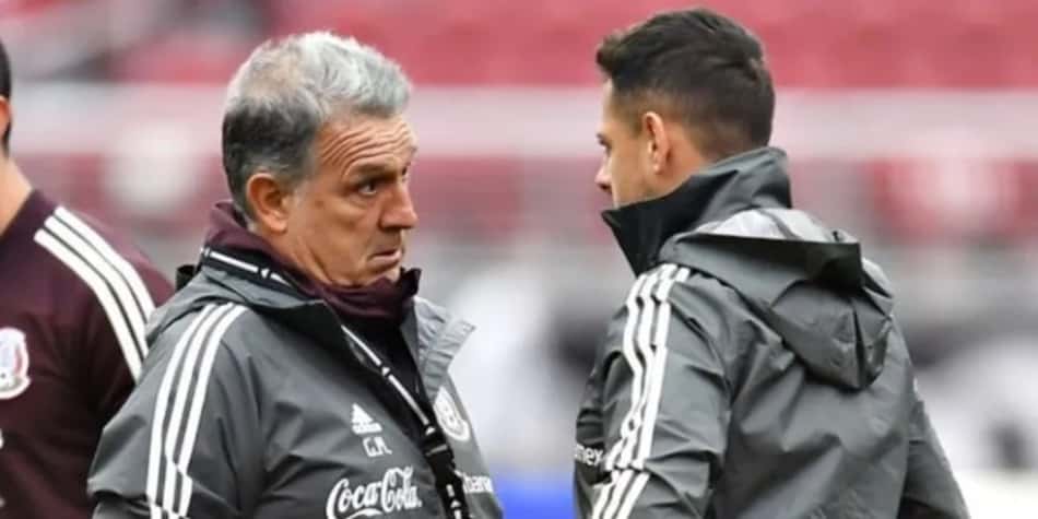 Será que ele aceita? Gerardo Martino impõe condições para Chicharito voltar à Seleção; saiba mais