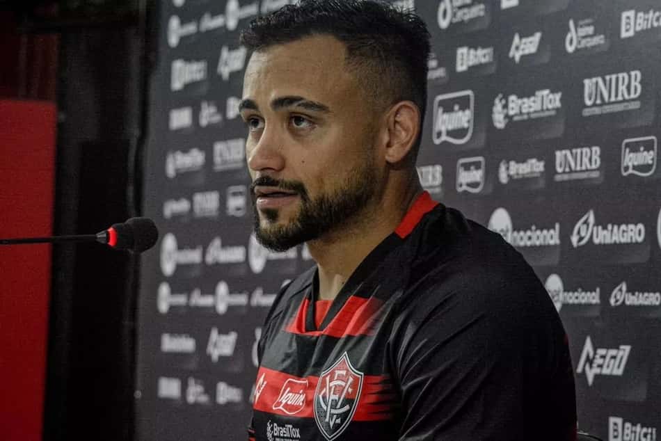 'Jogo duro', classifica Guilherme Lazaroni sobre Aparecidense x Vitória