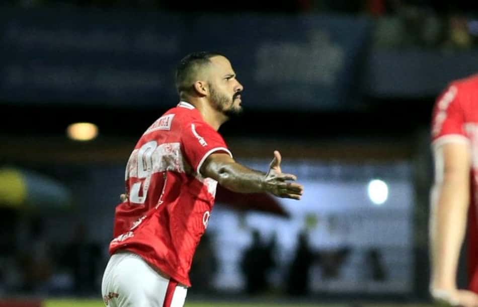 Rivais, CRB e CSA estão na zona de rebaixamento da Série B