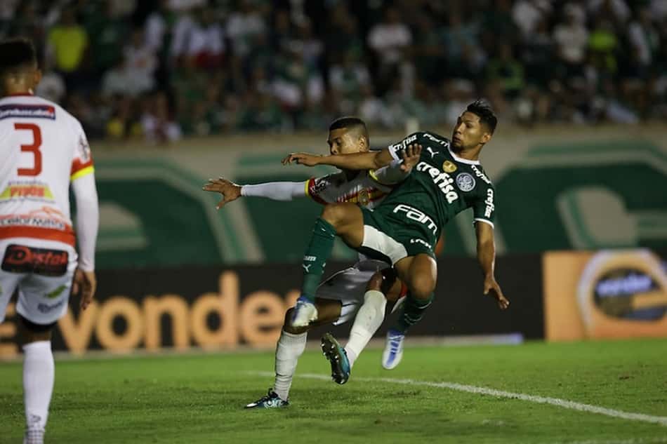 ANÁLISE: Sem matar o jogo 'cedo', Palmeiras repete erro e tem desgaste desnecessário
