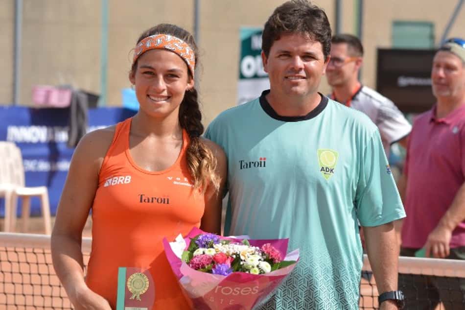 Carol Meligeni é vice-campeã em St. Gaudens, na França