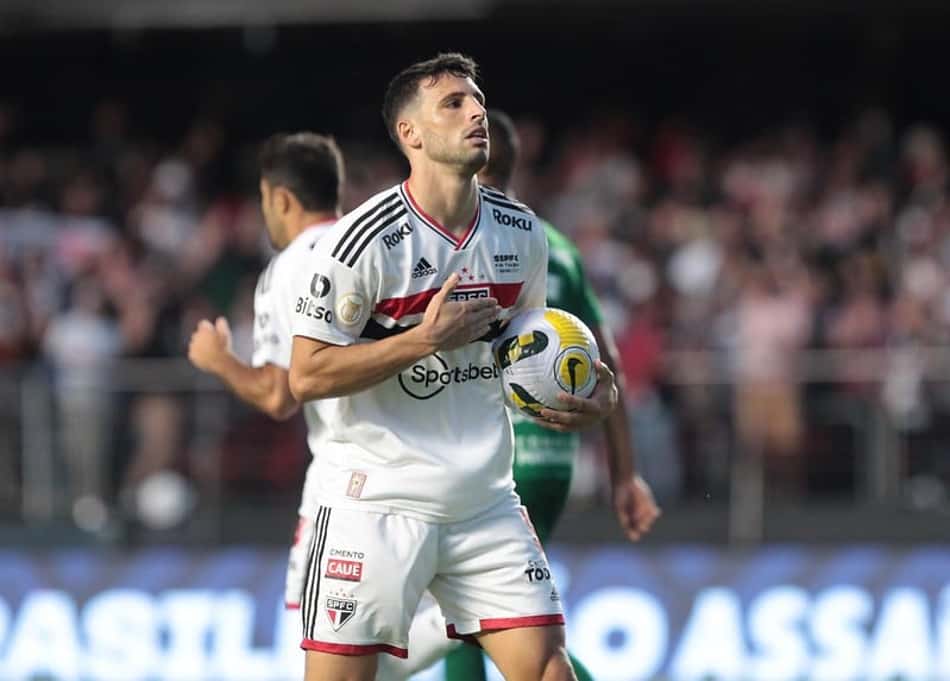 Calleri é o jogador do São Paulo com melhor início de Brasileirão desde 2003