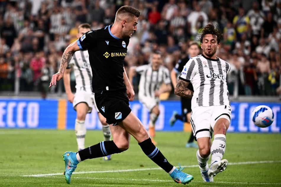 Juventus abre vantagem, mas leva empate da Lazio no último minuto pelo Campeonato Italiano