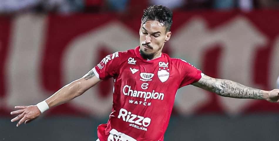 Que estrela! Em todos os jogos em que Arthur Rezende fez gol, Vila Nova não perdeu