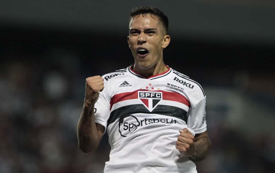 Igor Vinícius fala sobre boa sequência do São Paulo no Morumbi: 'Especial'