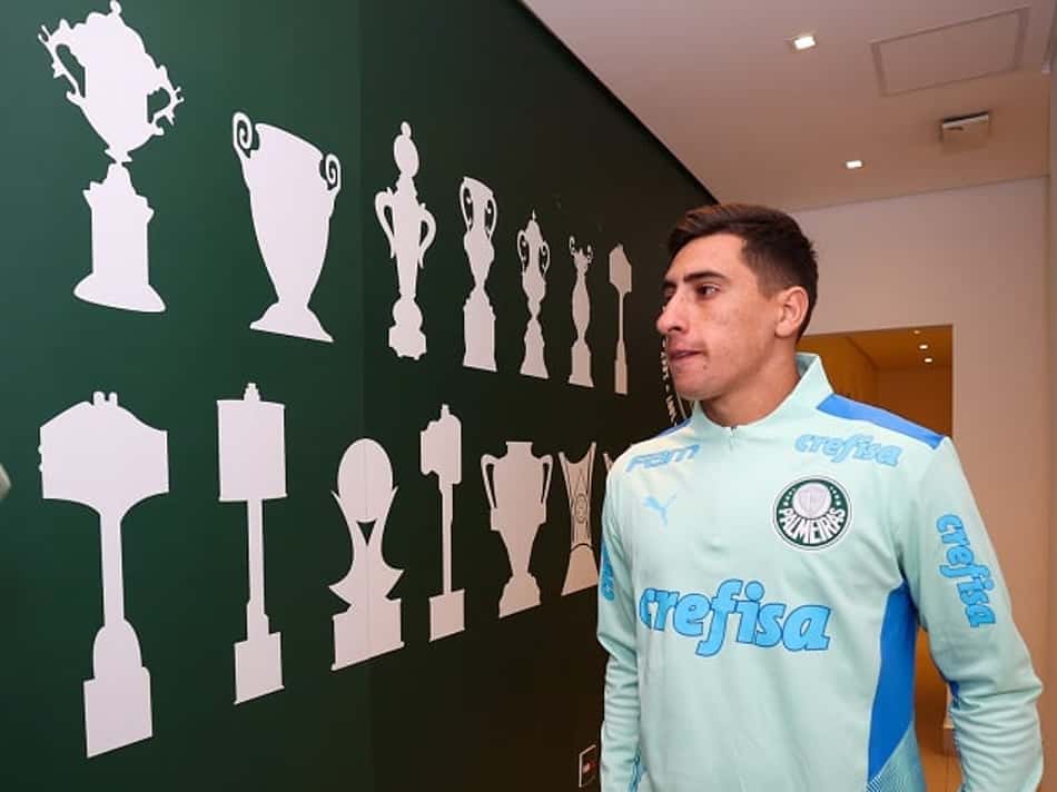 Antes de chegar ao Palmeiras, Merentiel era pretendido pelo River e deixou boa impressão na Argentina