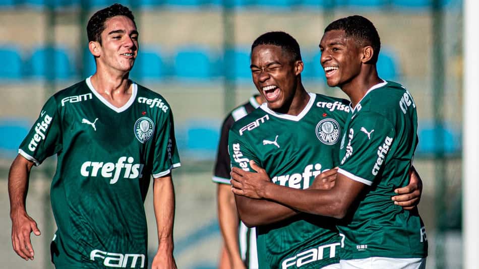 Com show de 'Crias', Palmeiras goleia o Atlético-MG e abre vantagem na Copa do Brasil Sub-17