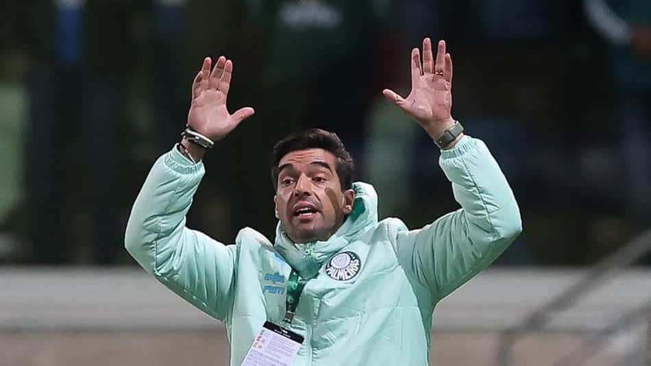 Abel comenta chegada de Merentiel ao Palmeiras e abre espaço para novo reforço para o ataque