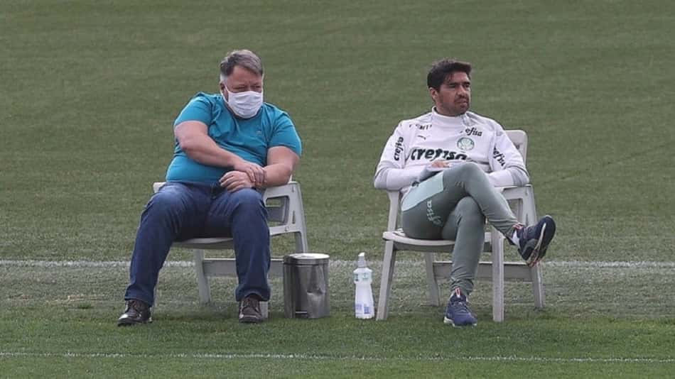Palmeiras segue no mercado por centroavante de impacto e 'calibre internacional'