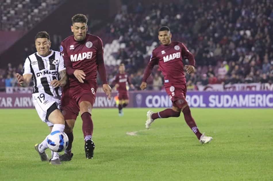 Joia do Lanús acerta com gigante da MLS; saiba mais