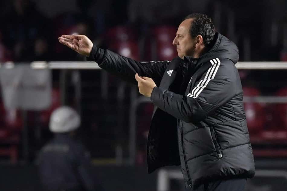 Após classificação do São Paulo na Sul-Americana, Rogério Ceni projeta clássico contra o Corinthians