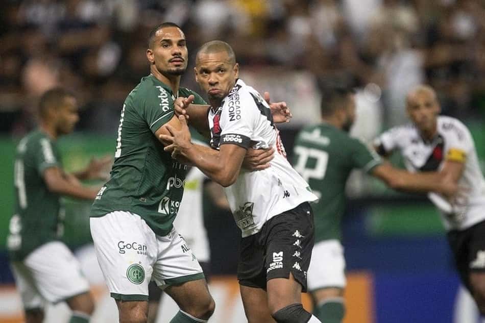 Anderson Conceição valoriza dedicação do Vasco contra o Guarani: 'Vamos continuar lutando'
