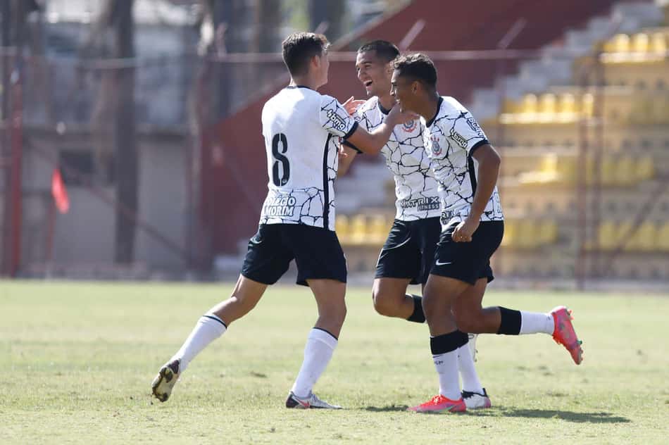 Sub-15 e Sub-17 do Corinthians vencem o Grêmio Osasco pelo Paulistão