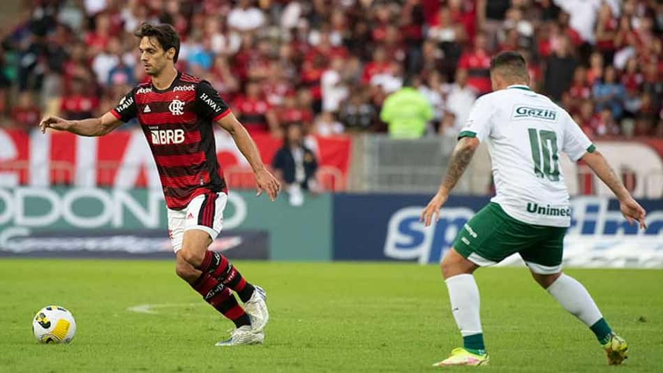 Rodrigo Caio desabafa sobre atrito entre Diego Alves e Paulo Sousa: 'Temos um grupo com opiniões fortes'