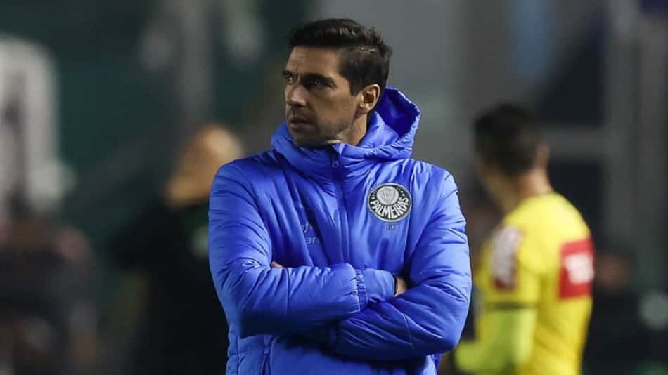 Abel compara Brasileirão com 'maratona' e minimiza pontuação atual do Palmeiras: 'É jogo a jogo'