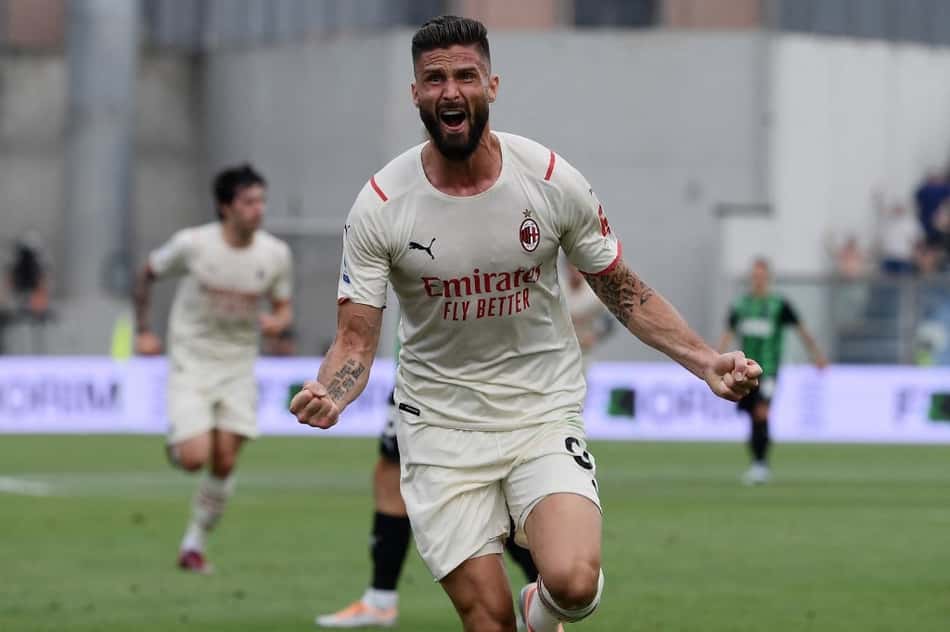 Giroud faz dois, Milan atropela Sassuolo e conquista o Campeonato Italiano após 11 anos