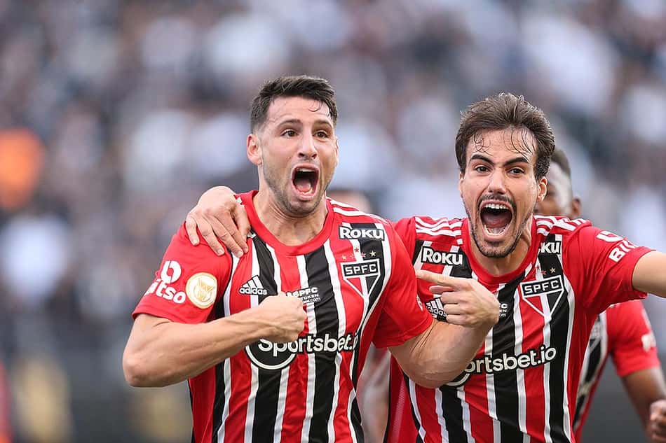 Calleri questiona pênalti não marcado para o São Paulo: 'Isso é futebol, não é vôlei'