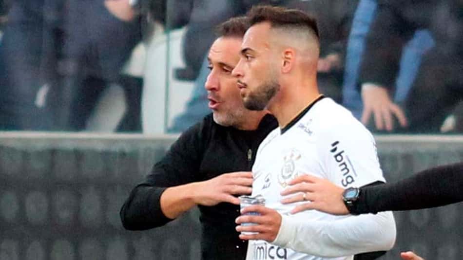 Vitor Pereira explica por que Guedes não jogou clássico: 'Dificuldade de responder no treino'