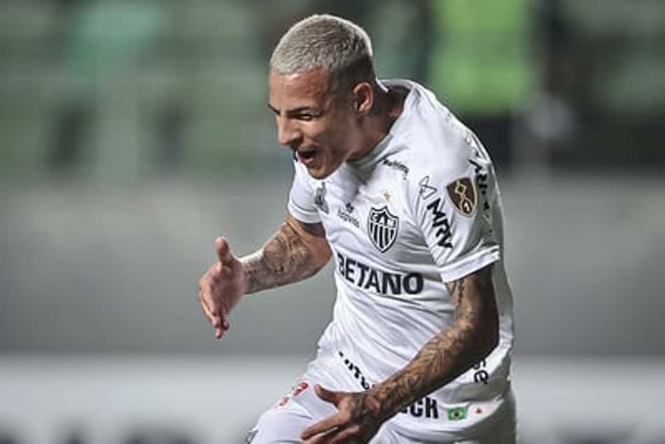 Guilherme Arana, do Atlético-MG, lidera estatísticas positivas entre laterais da Libertadores