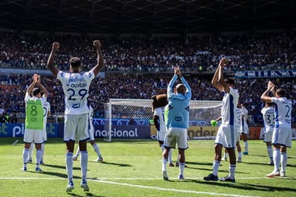 Torcida do Cruzeiro emplaca oitavo maior público do Brasil na temporada