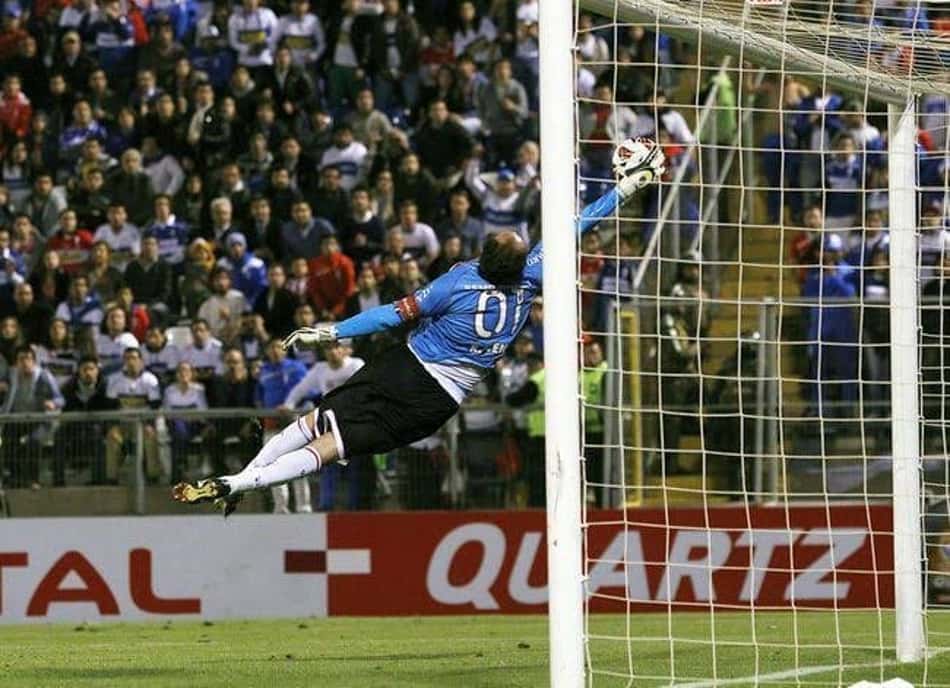 Torcida do São Paulo relembra partida de Ceni contra a Universidad Católica em 2013