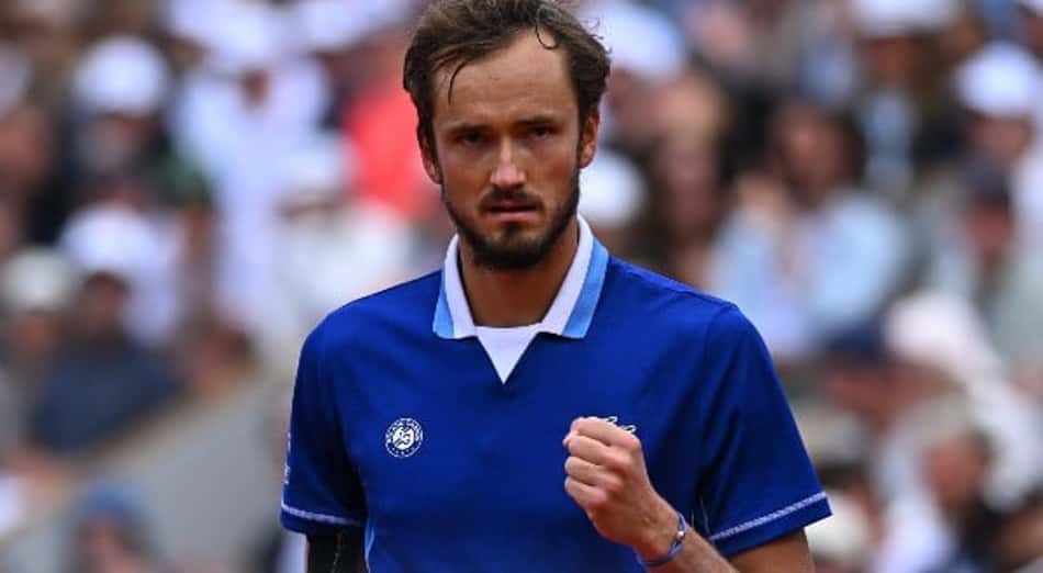 Medvedev segue embalado e vai às oitavas em Roland Garros