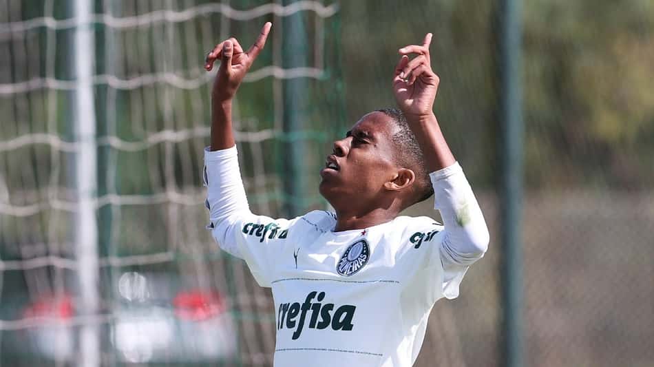 Sub-15 e Sub-17 do Palmeiras goleiam pelo Paulista da categoria