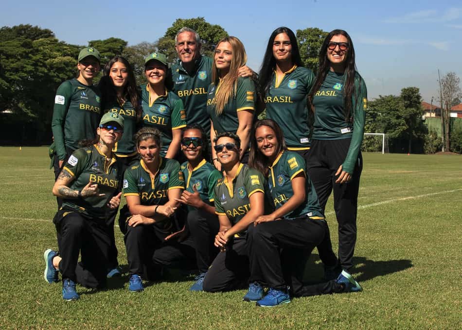 Seleções masculina e feminina de críquete do Brasil fazem jogo-demonstração em São Paulo