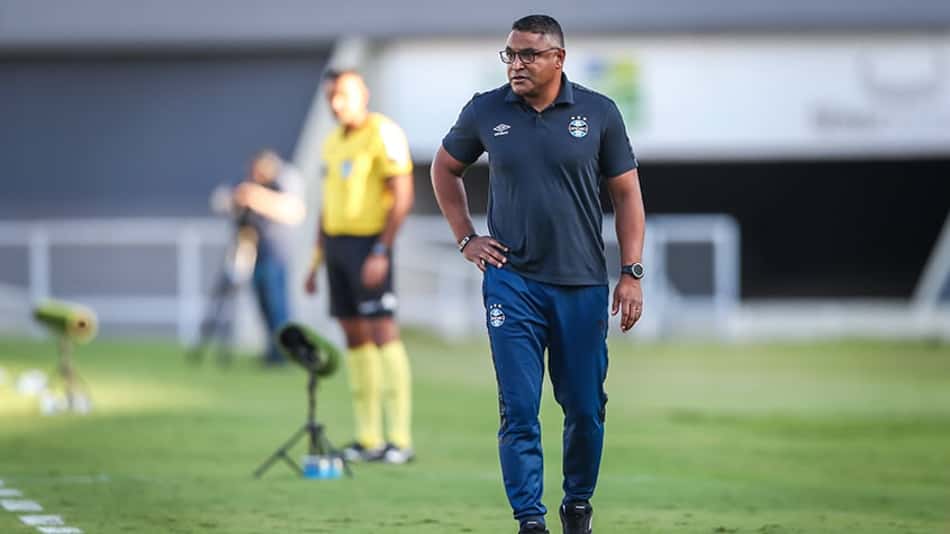 Pressão! Roger Machado admite atuação ruim do Grêmio