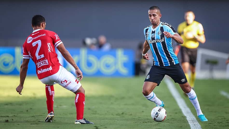 Geromel analisa novo tropeço do Grêmio na Série B