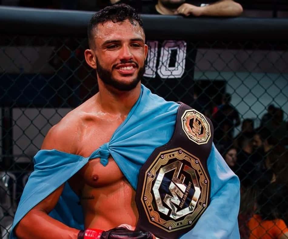 Sparring dos irmãos Pitbull nocauteia, conquista cinturão e mira evento internacional de MMA
