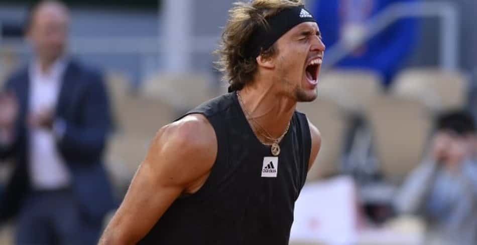 Zverev joga muito e derruba Alcaraz em Roland Garros