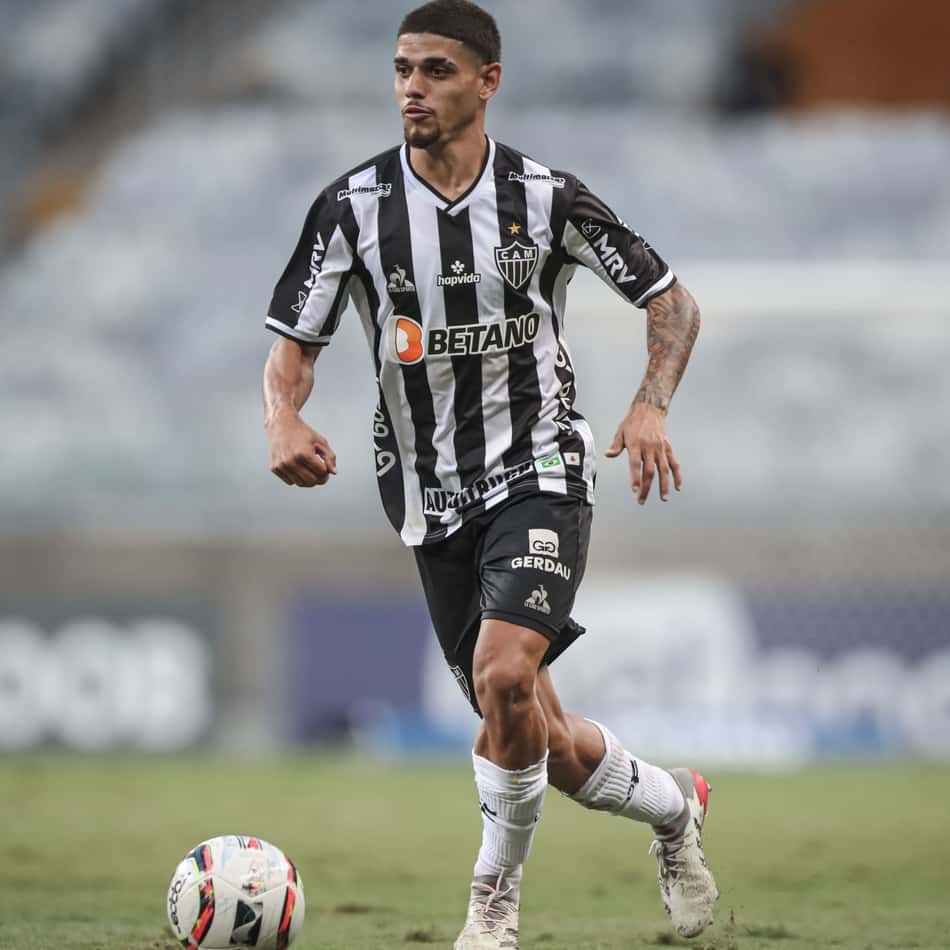 Turco Mohamed elogia Rubens e comenta importância de sucesso de jogadores da base do Atlético-MG