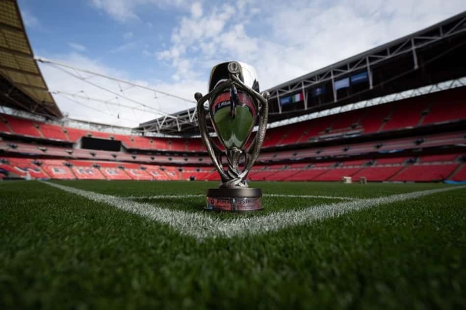 Troféu da Finalíssima entre Itália e Argentina