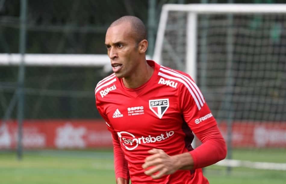 De olho no Brasileirão, São Paulo segue em preparação para enfrentar o Avaí