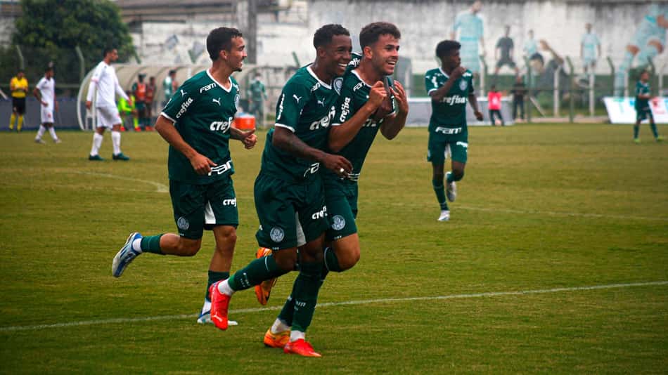 Palmeiras aplica nova goleada e segue invicto no Paulista Sub-20