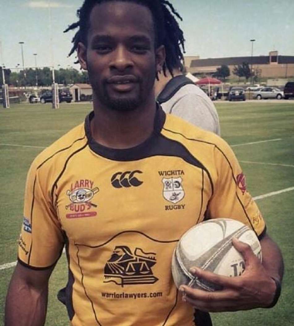Itajaí Almirantes contrata norte-americano Marvin Desir