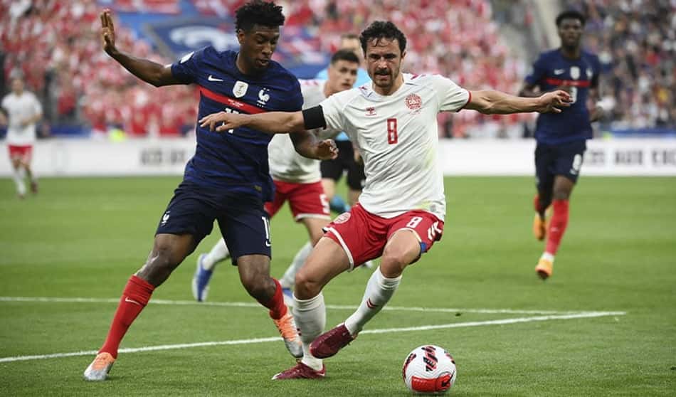 França leva virada em casa e perde para Dinamarca na estreia pela Liga das Nações