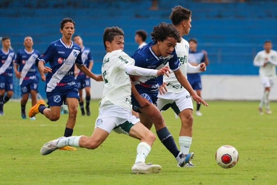 Palmeiras tem sábado com estreia, vitórias e 100% em torneios de base