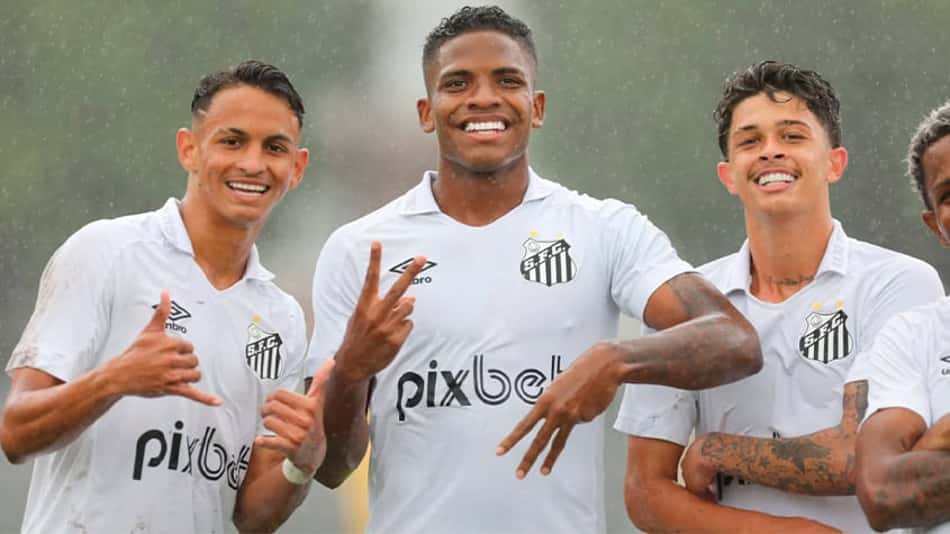 Santos vence a Chapecoense na estreia no Brasileiro Sub-20
