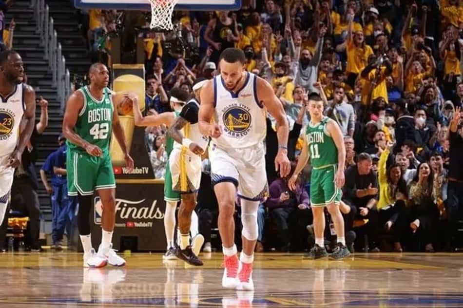 Elogiado, Stephen Curry garante: "trabalhei muito a defesa"